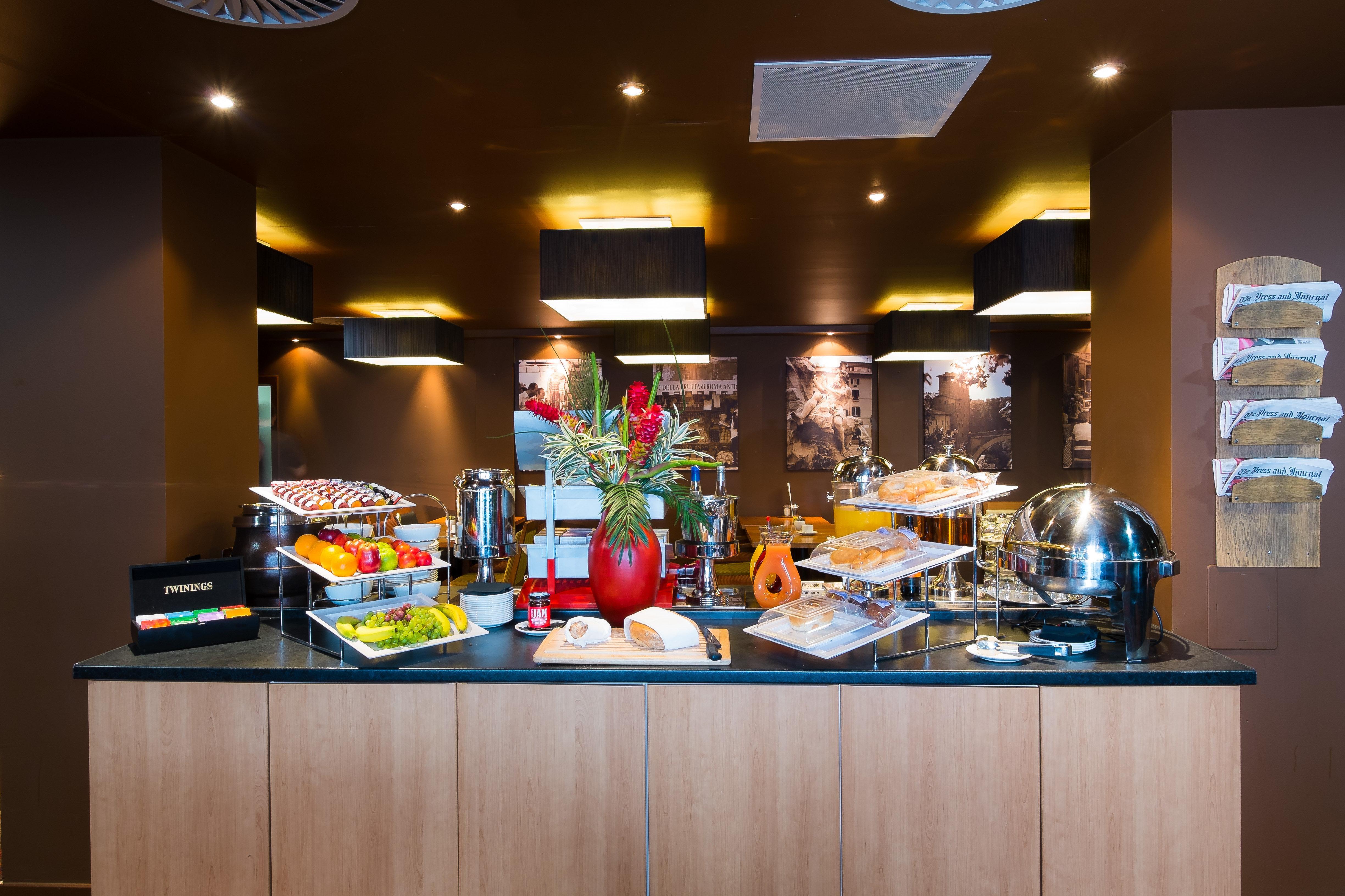 Holiday Inn Aberdeen West By Ihg Westhill Zewnętrze zdjęcie